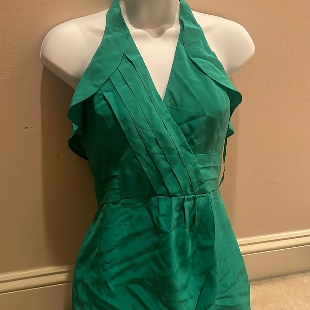 Bcbg maxazria 100 percent silk halter top